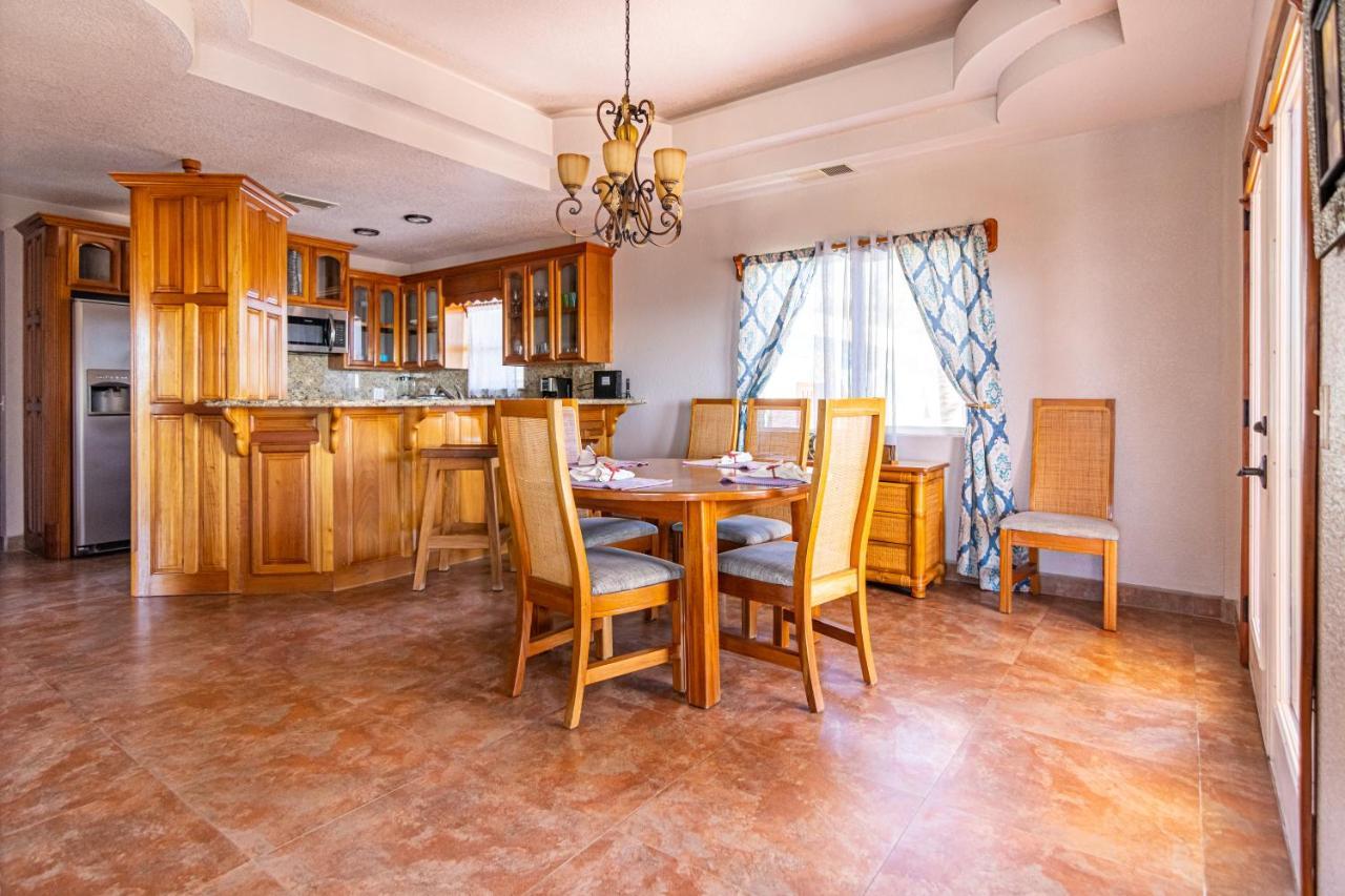 Lighthouse Beach Villas San Pedro Kültér fotó